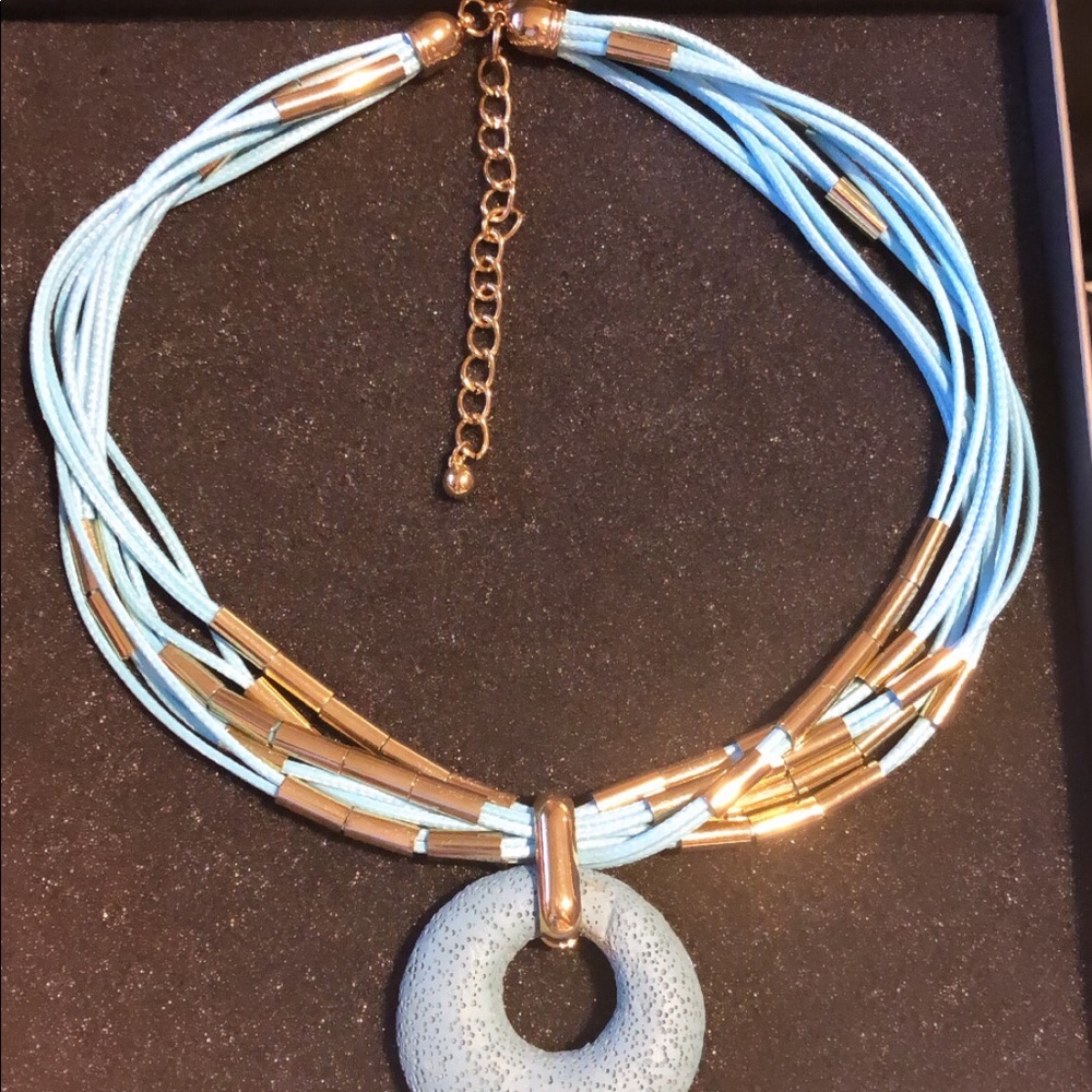 Necklace - Picture 2 of 2